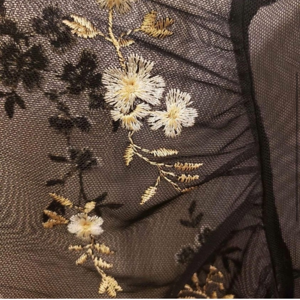 STUNNING Express embroidered fairy top!!! MINT CONDITION!! - Picture 10 of 10